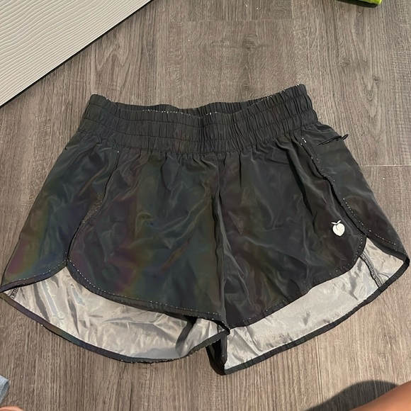 Reflective shorts - Picture 1 of 6